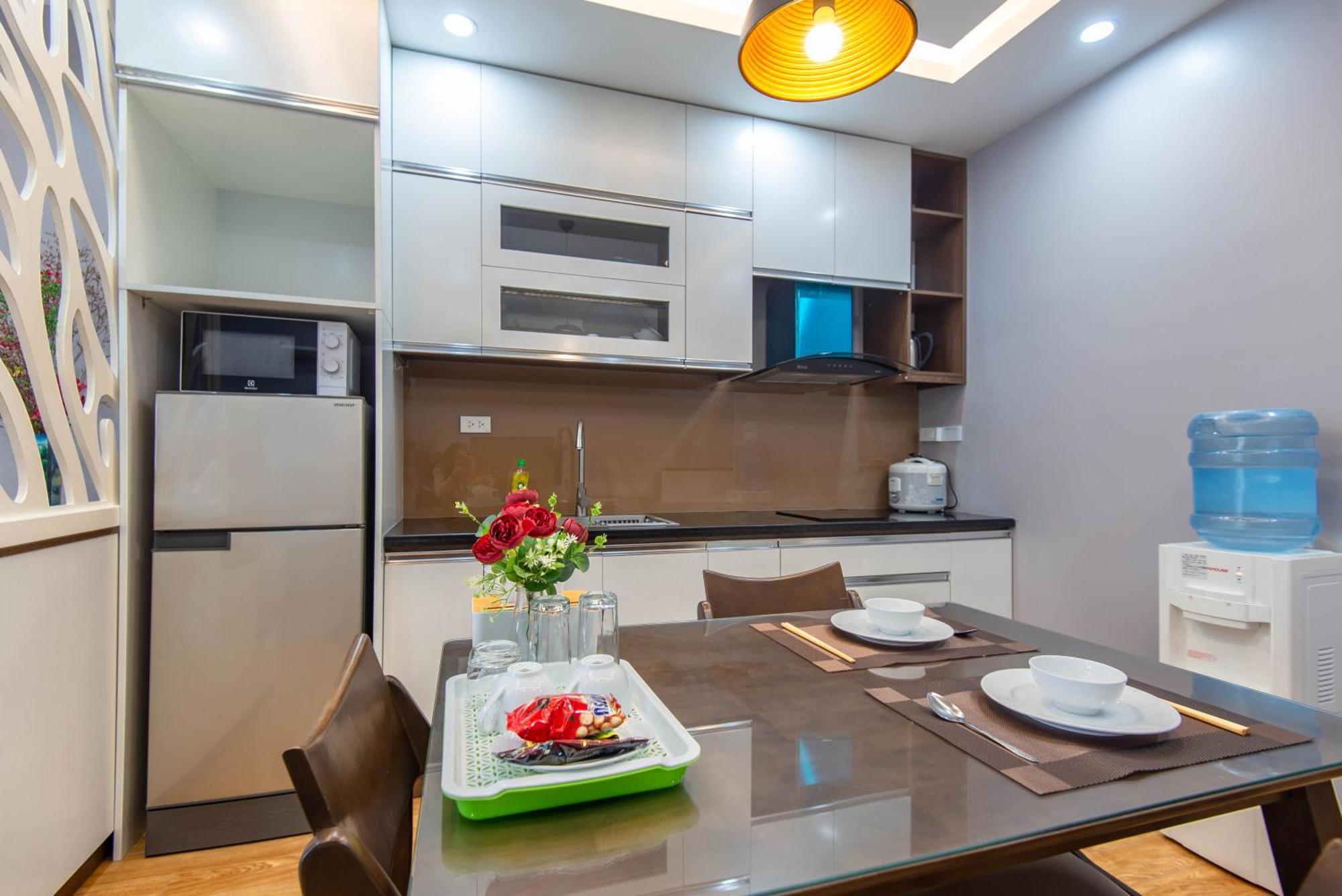 22Housing Linh Lang Hotel & Residence Hanoi Exterior photo